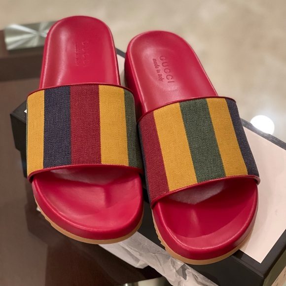 Gucci Men's Baiadera Stripe Slide Sandal In Red - Picture 8 of 15